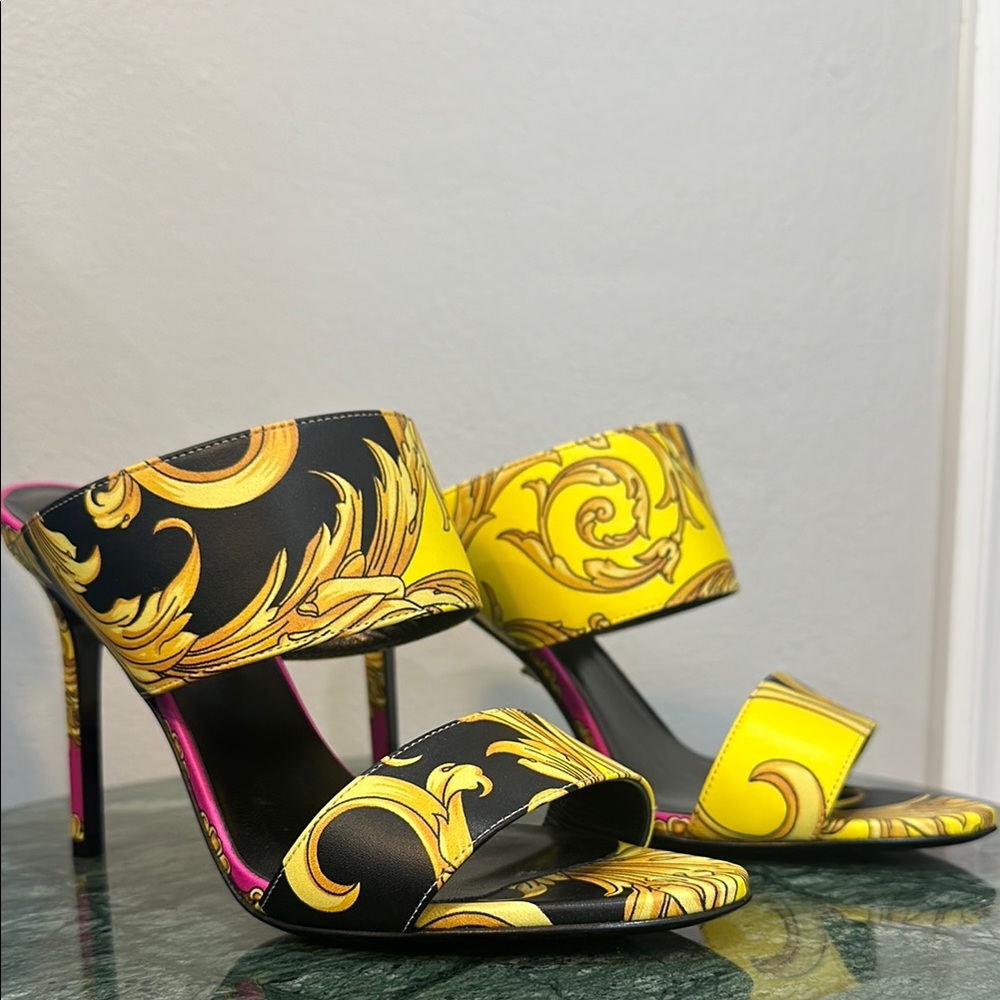 Versace Women's Slip on heels